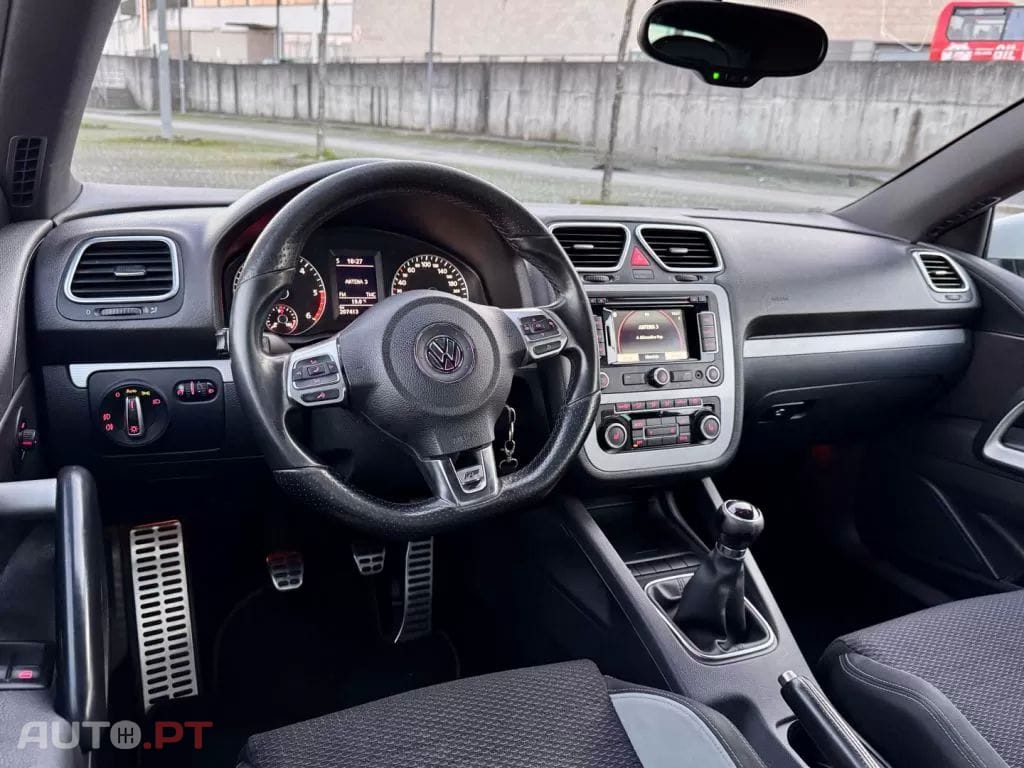 Volkswagen Scirocco 2.0 TDI R-Line