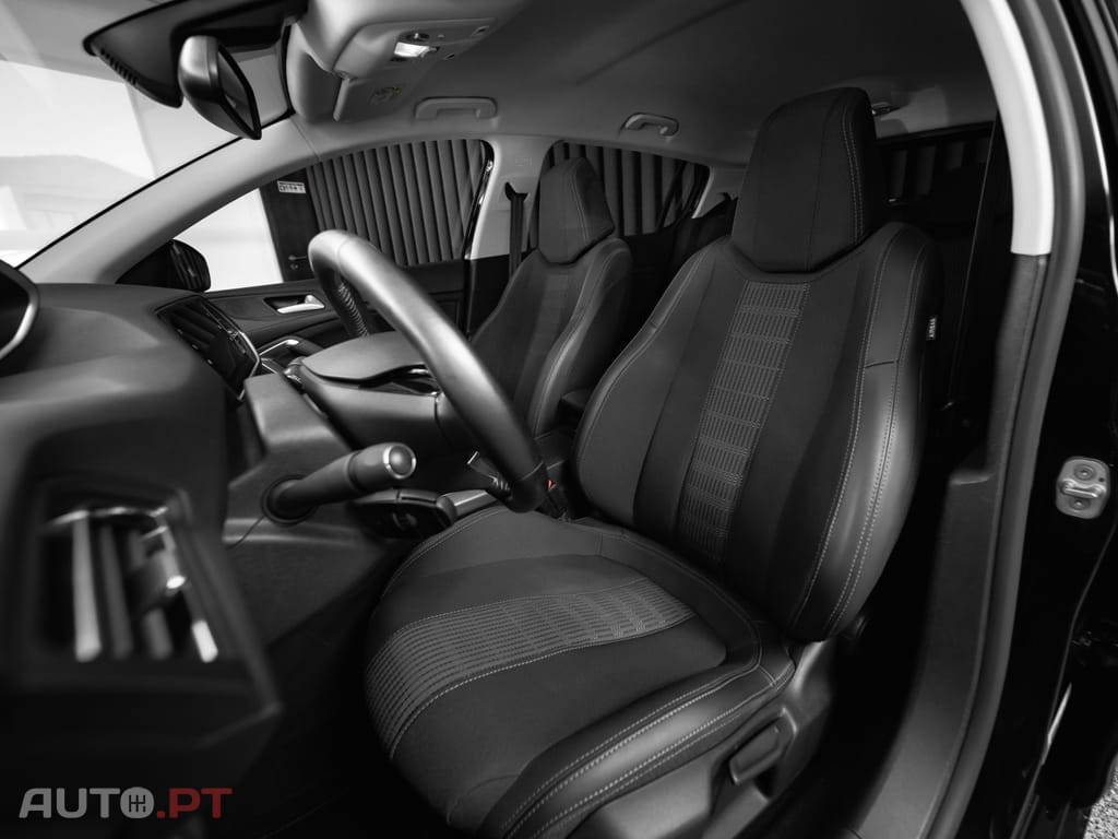 Peugeot 308 1.5 BlueHDi Allure