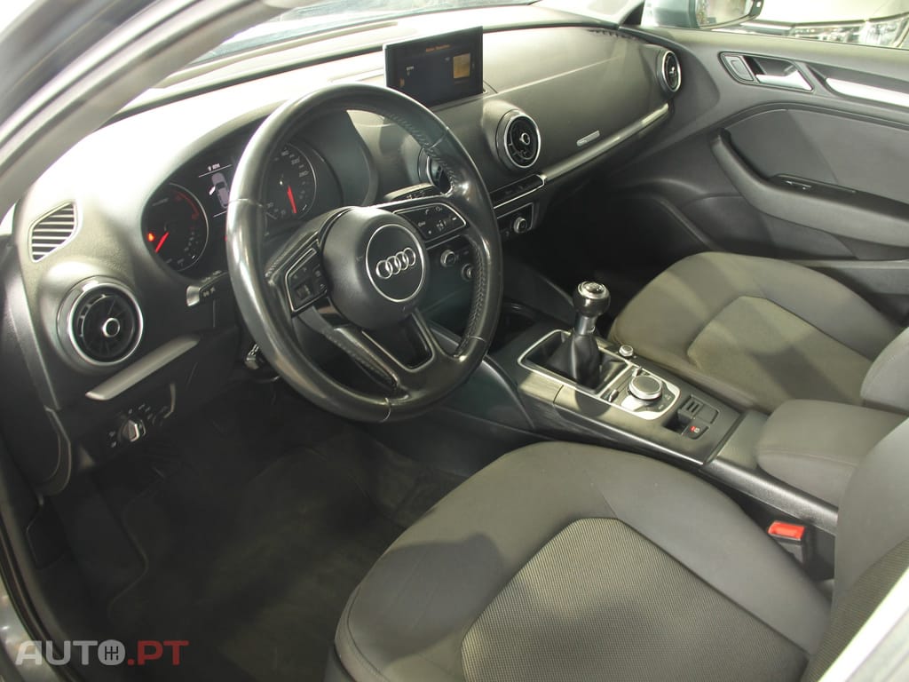 Audi A3 Sportback 1.6 TDi Advance