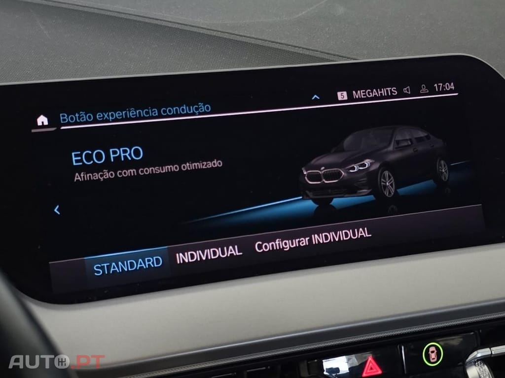 BMW 216 d Line Sport — fotografia 40