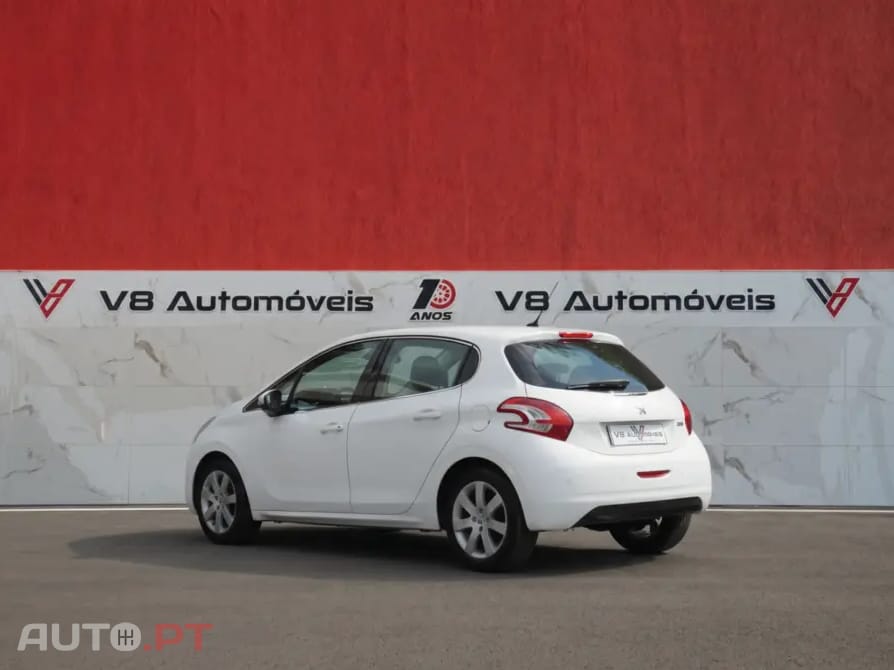 Peugeot 208 1.4 HDi Access