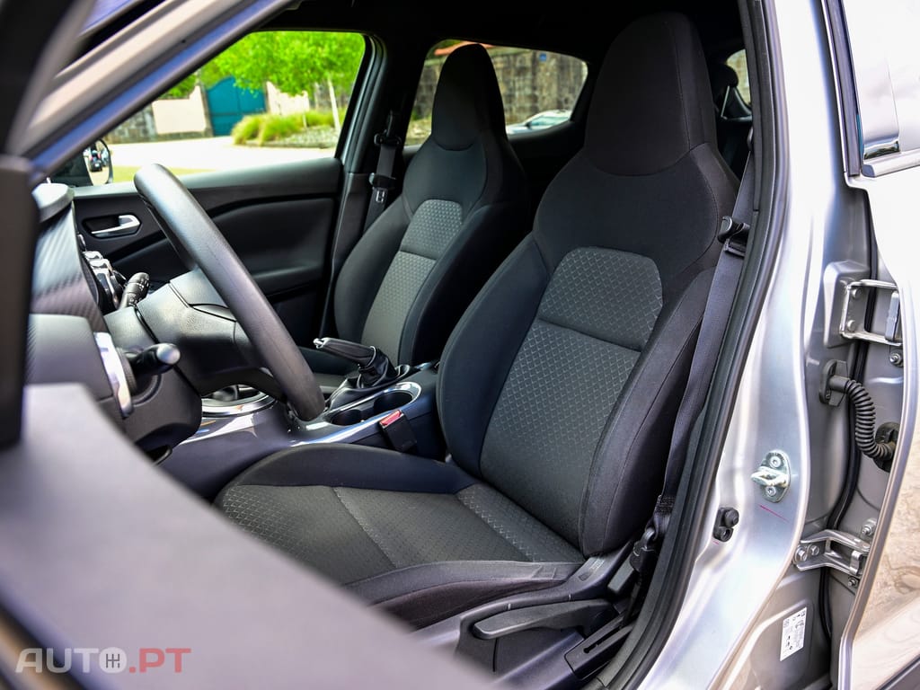 Nissan Juke 1.0 DIG-T N-Connecta