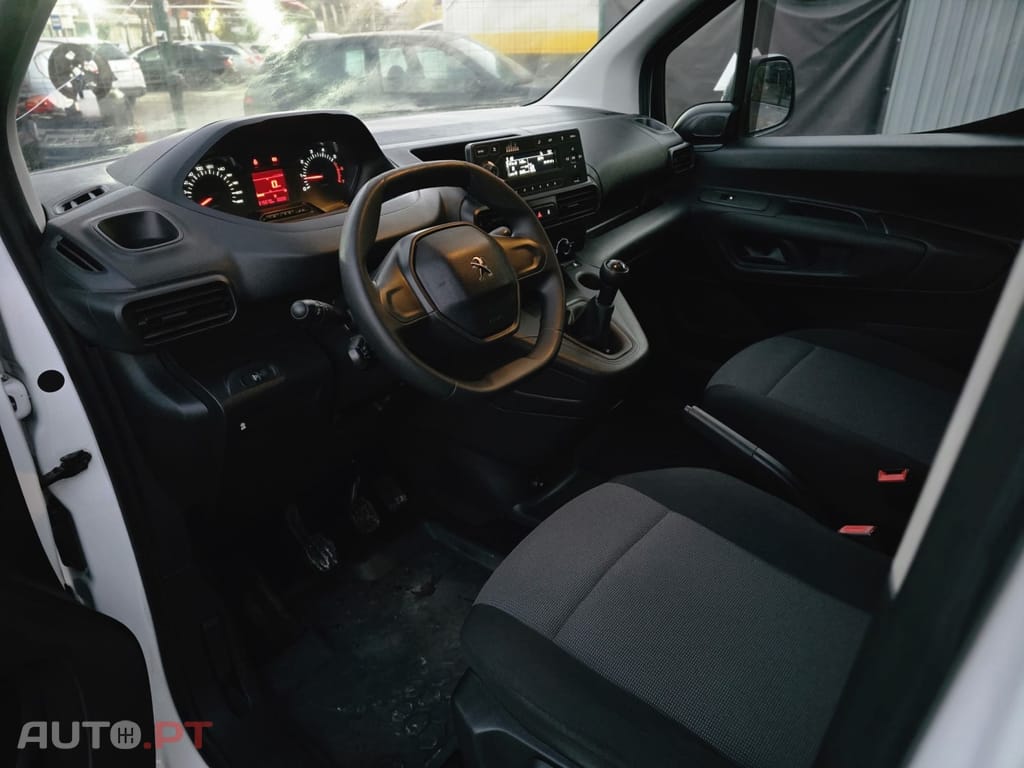 Peugeot Partner 1.6 BlueHDi L2 Pro