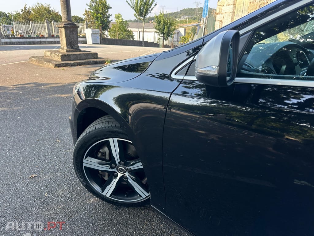 Volvo V40 1.5 T3 Sport Edition R Geartronic