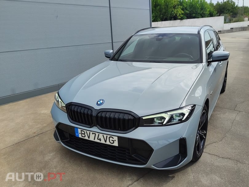 BMW 330 e Touring Pack M Auto
