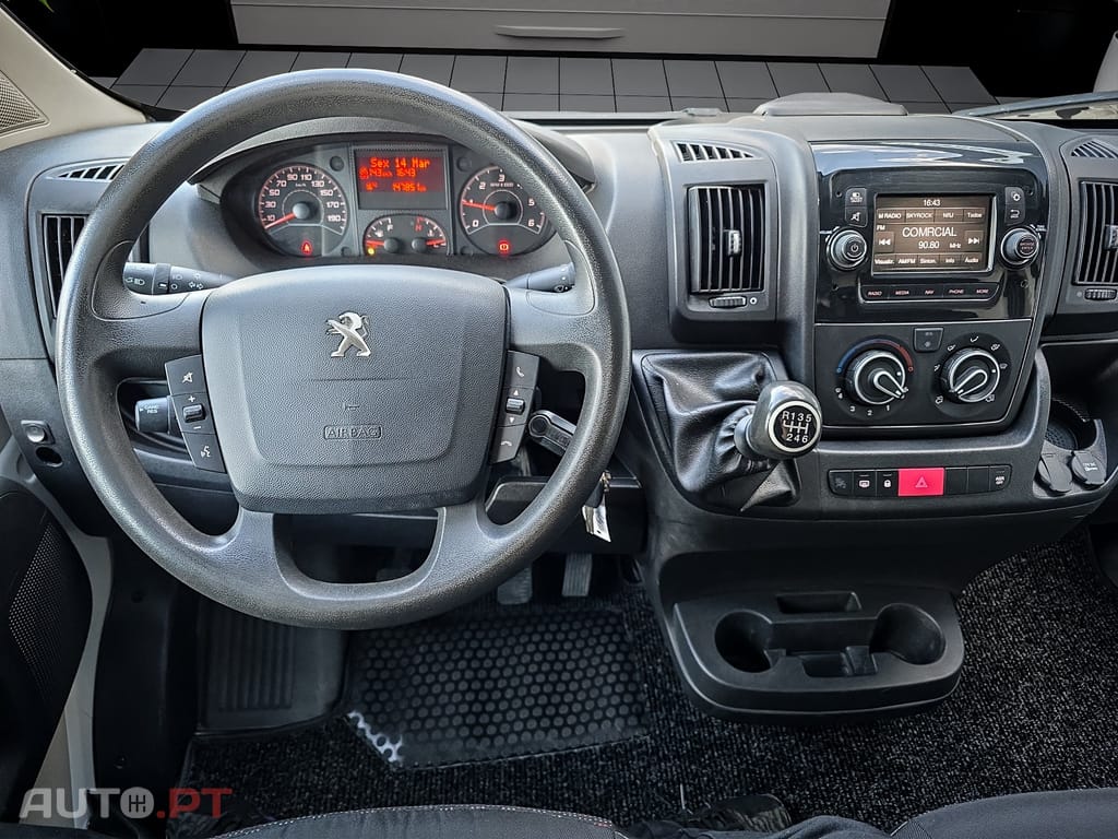 Peugeot Boxer 2.0 BlueHDi 333 L3H2 Pro