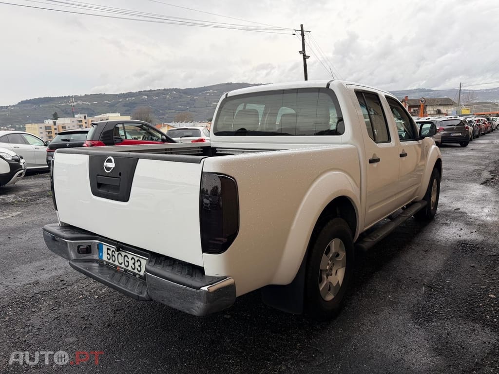 Nissan Navara 2.5 dCi CD LE Prem.+IT