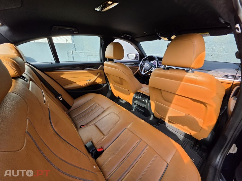 BMW 530 e iPerformance Line Luxury
