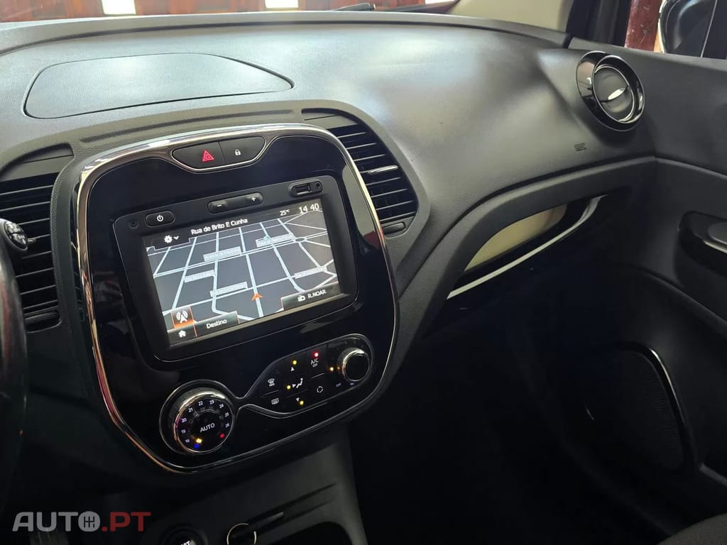Renault Captur 0.9 TCE Sport