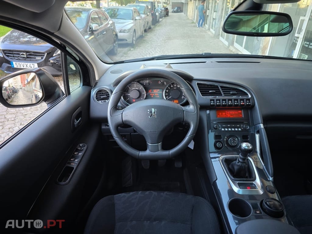 Peugeot 3008 1.6 HDi Premium