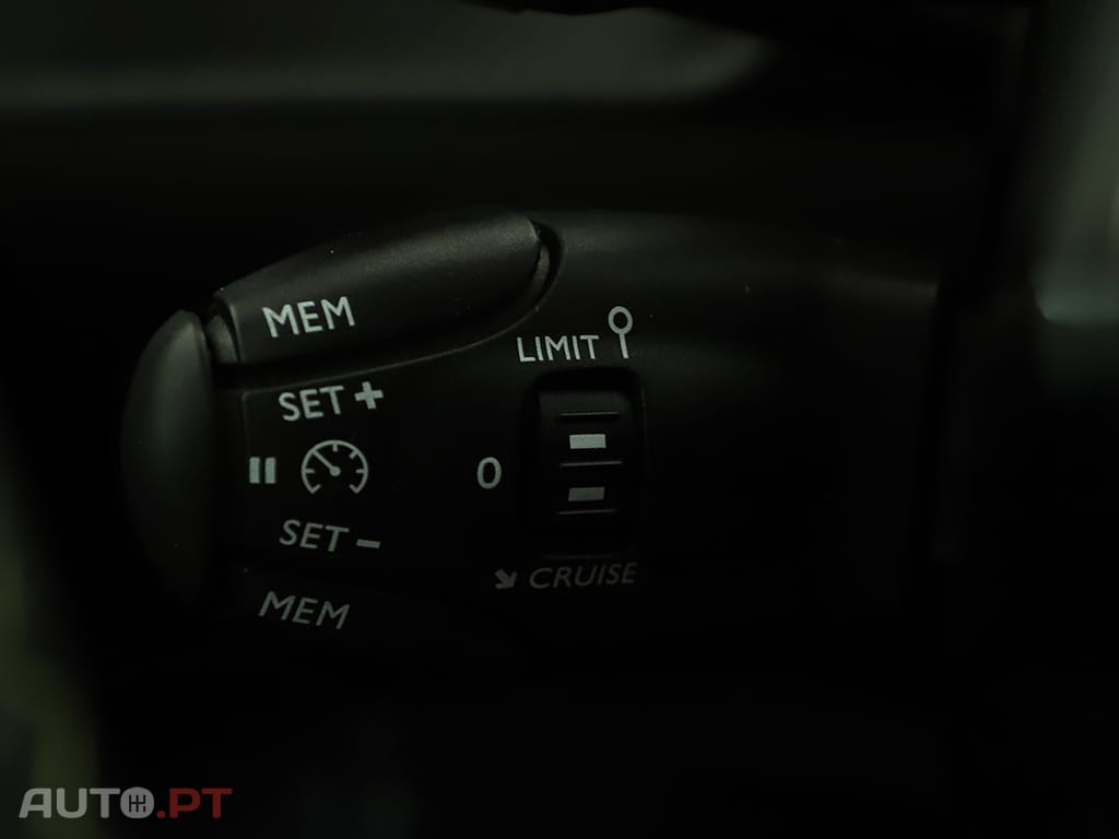 Peugeot 2008 2008 1.2 PureTech GT EAT8