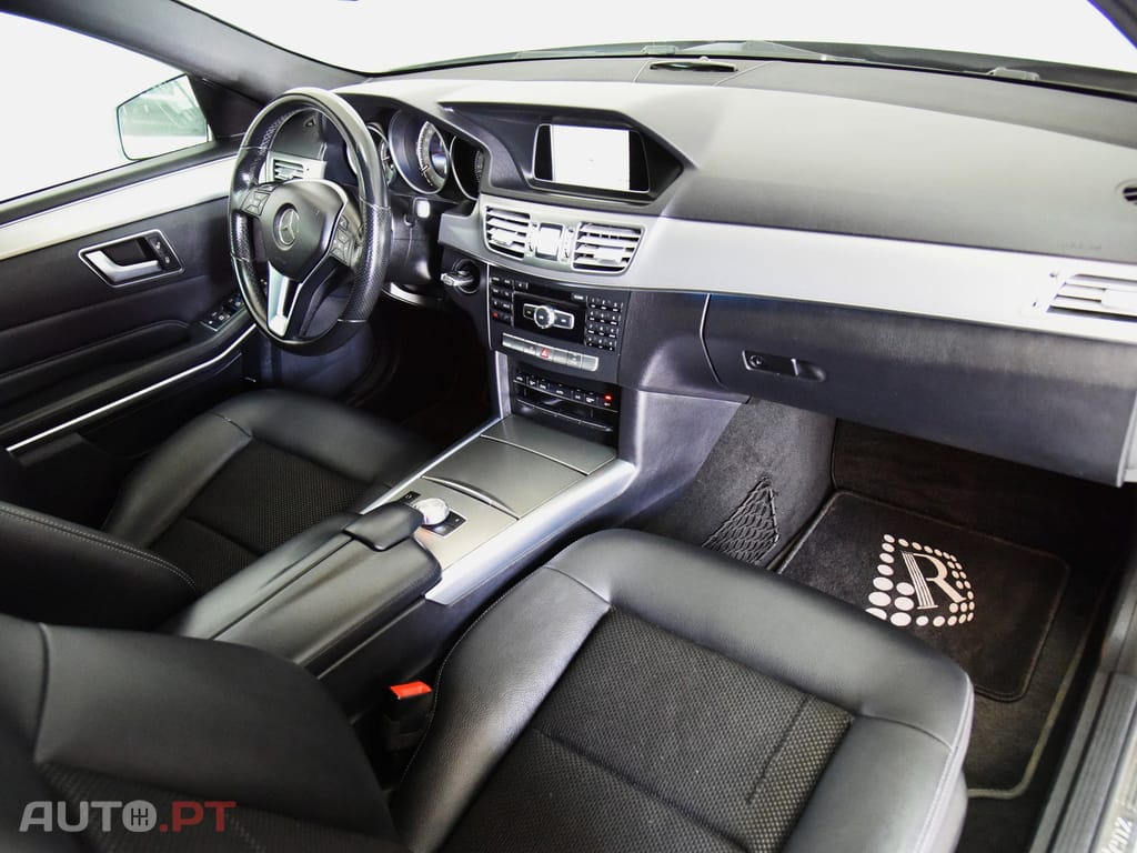 Mercedes-Benz E 300 BlueTEC Hybrid Avantgarde