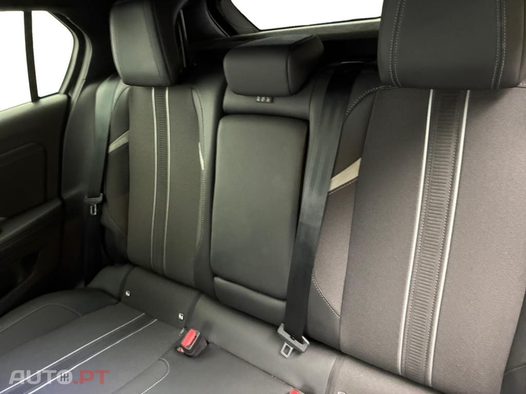 Opel Astra 1.2 T GS Aut.