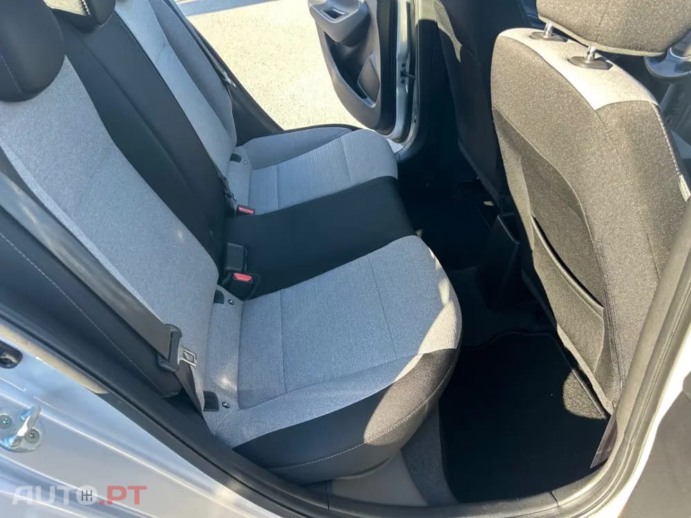 Hyundai i20 1.1 CRDi Comfort+Pack Look+JLL16