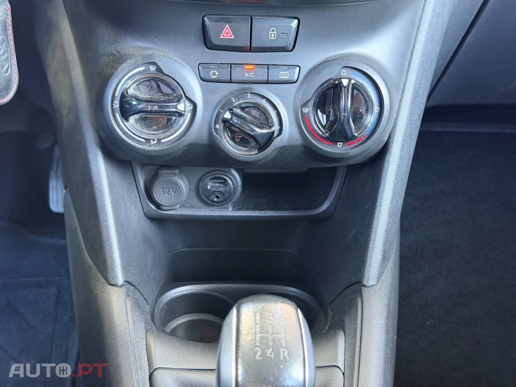 Peugeot 208 1.2 PureTech Style