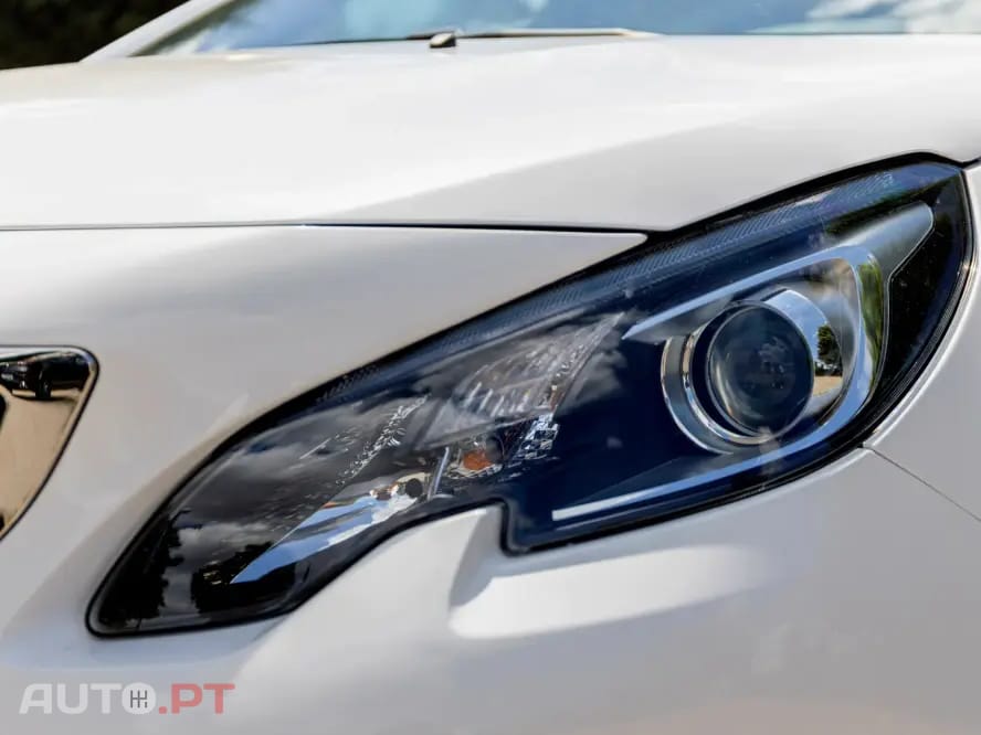 Peugeot 2008 1.6 BlueHDi Style