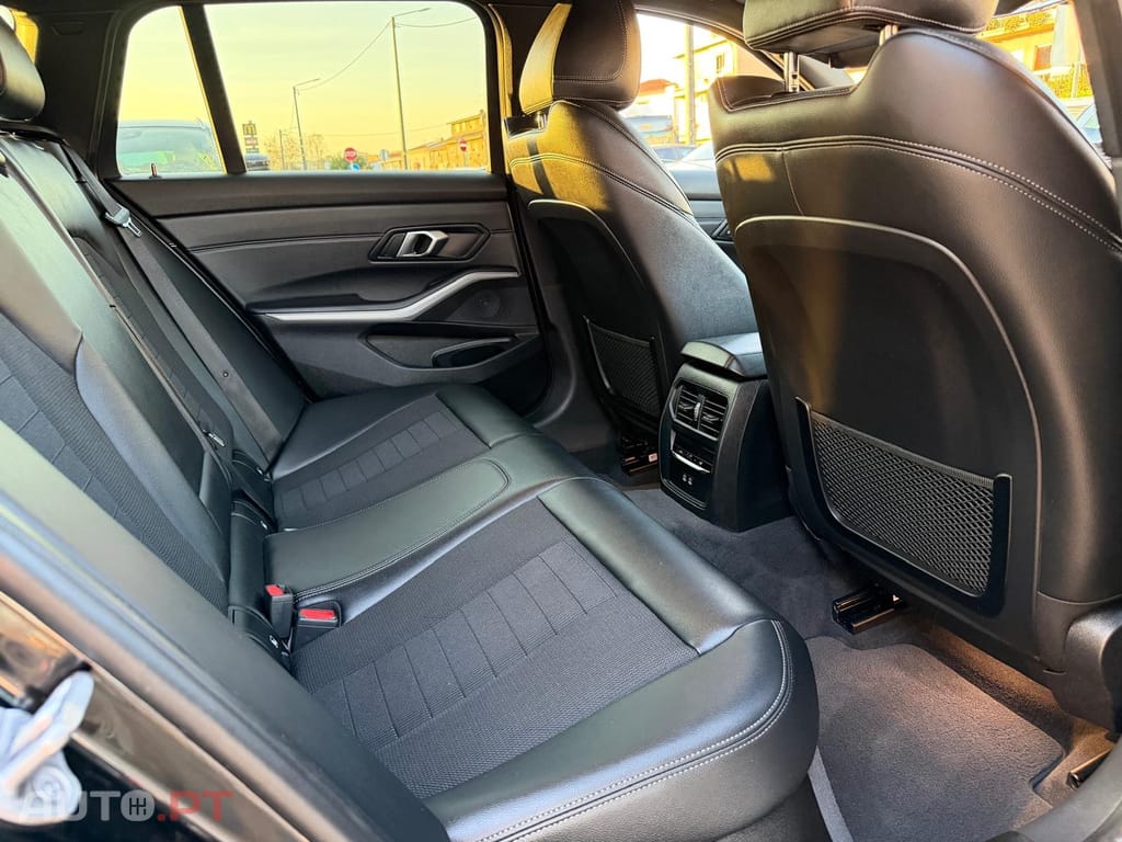 BMW 320 e Line Sport Auto