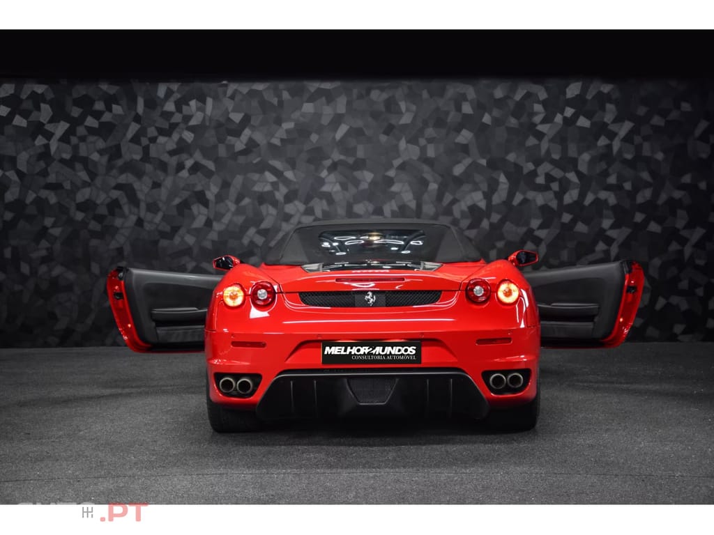 Ferrari F430 Spider V8