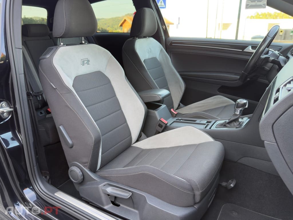 Volkswagen Golf R 4Motion BlueMotion DSG