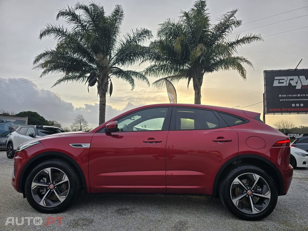 Jaguar E-Pace 1.5 P300e R-Dynamic SE AWD Aut.