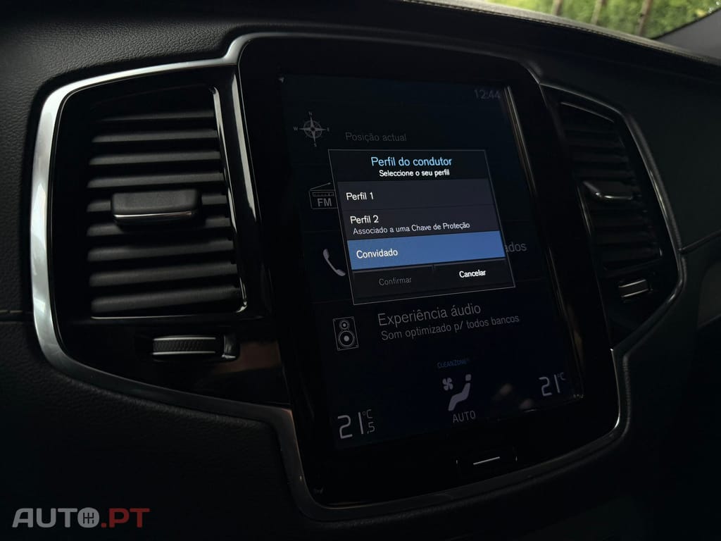 Volvo XC90 2.0 T8 PHEV R-Design AWD