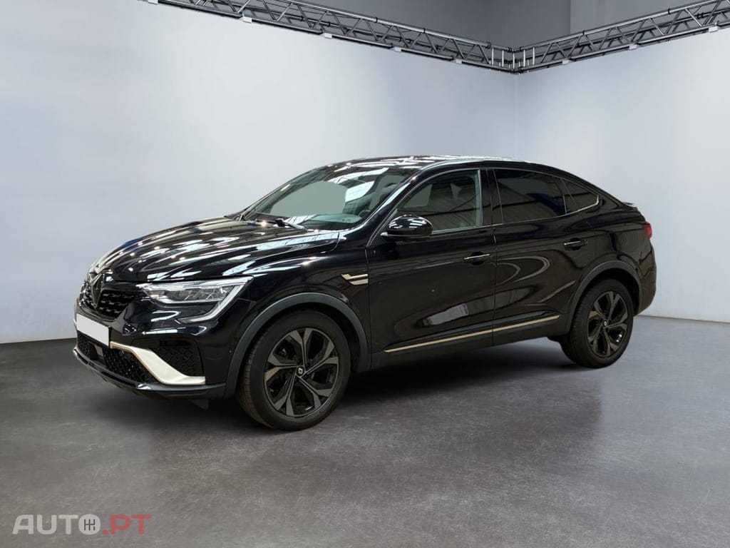 Renault Arkana E-Tech Engineered