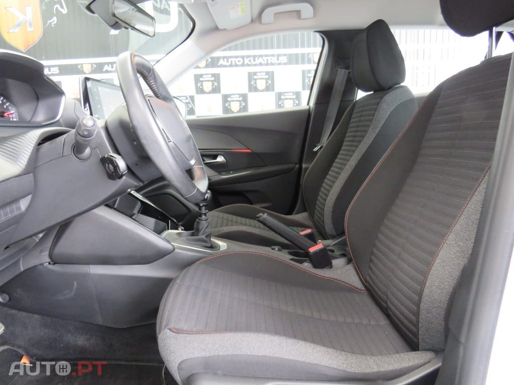 Peugeot 2008 1.5 BlueHDi Active