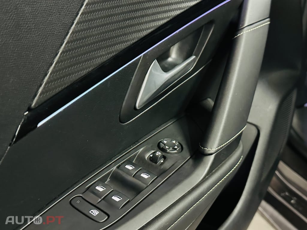 Peugeot 208 1.2 PureTech GT Line EAT8