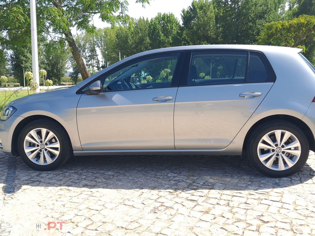 Volkswagen Golf 1.6 TDi Confortline