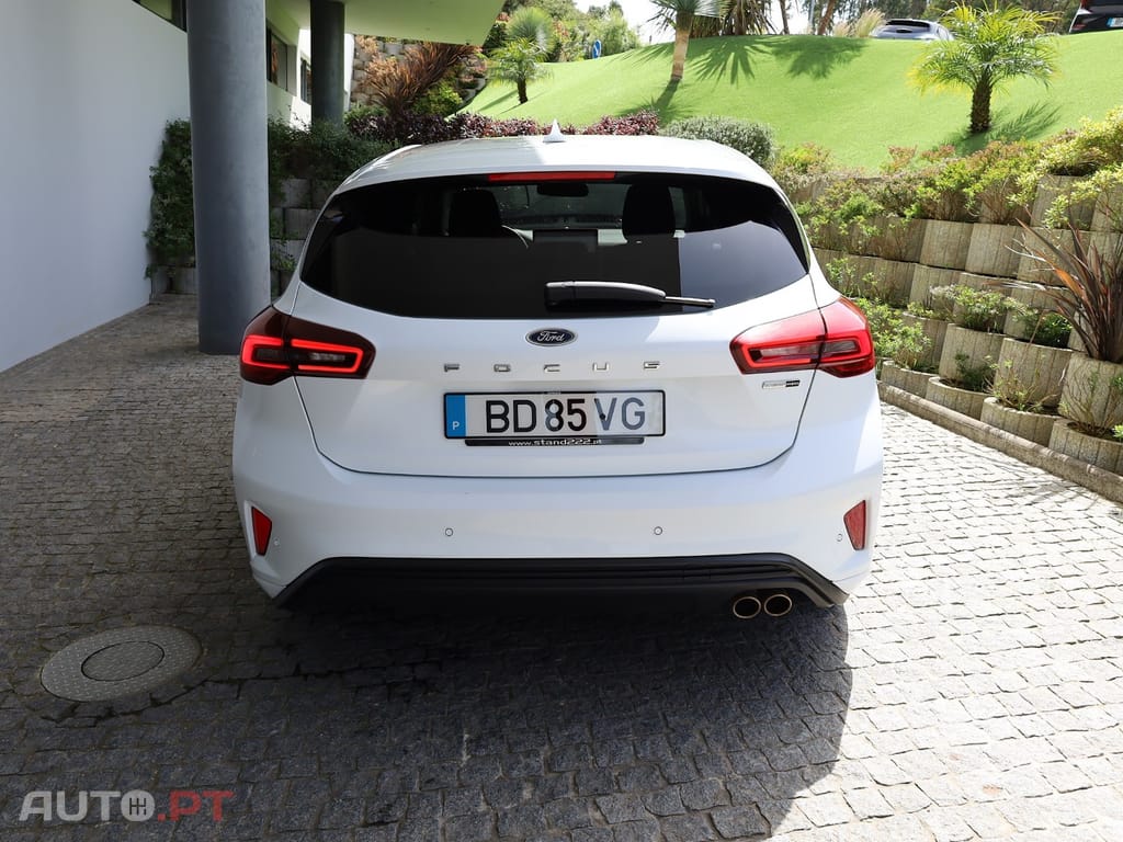 Ford Focus 1.0 EcoBoost MHEV ST-Line Aut.