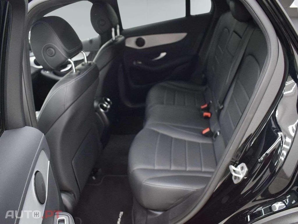 Mercedes-Benz GLC 300 e 4M Coupé AMG Pack  Night