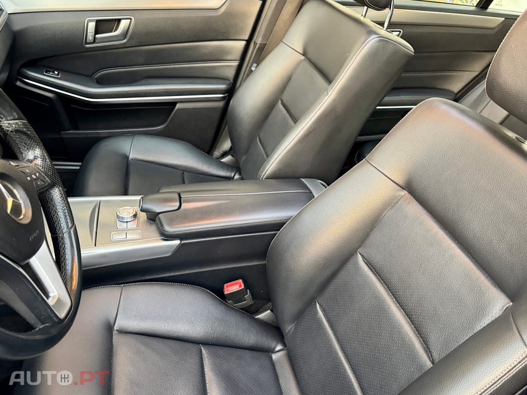Mercedes-Benz E 300 BlueTEC Hybrid Avantgarde