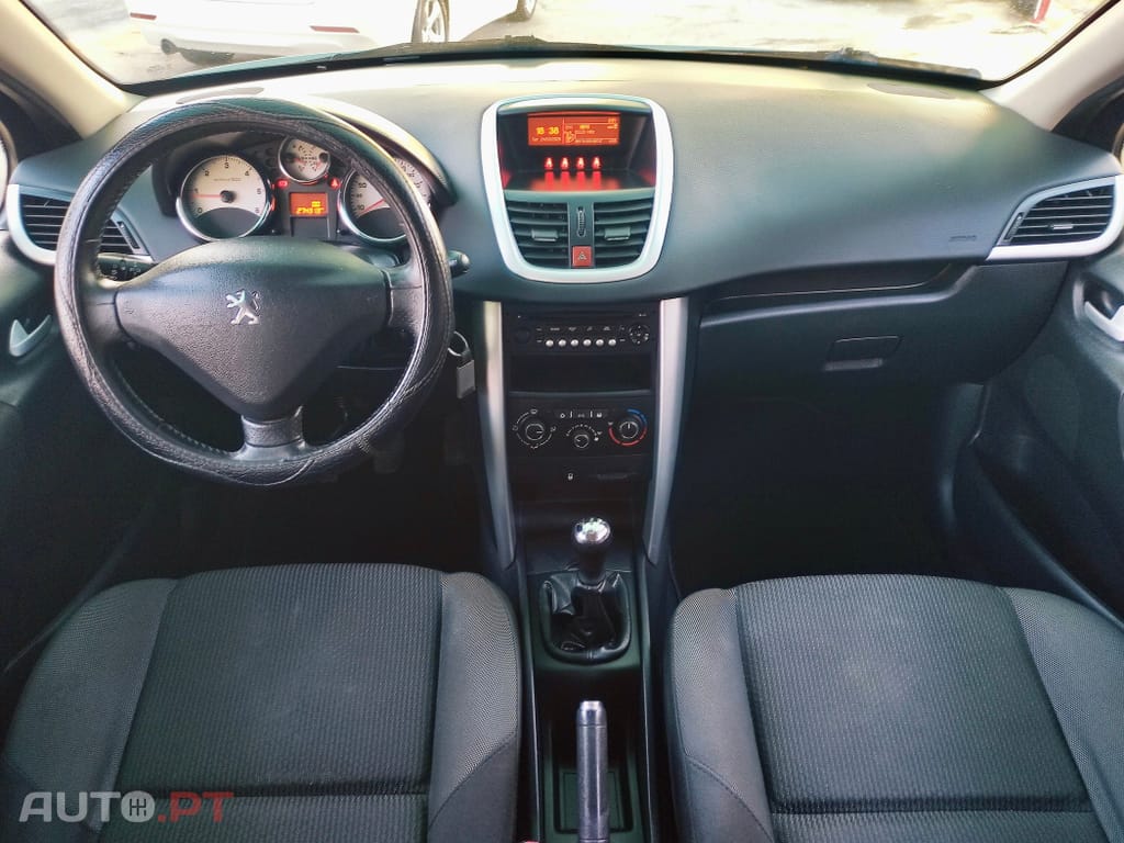 Peugeot 207 SW 1.6 HDi Allure