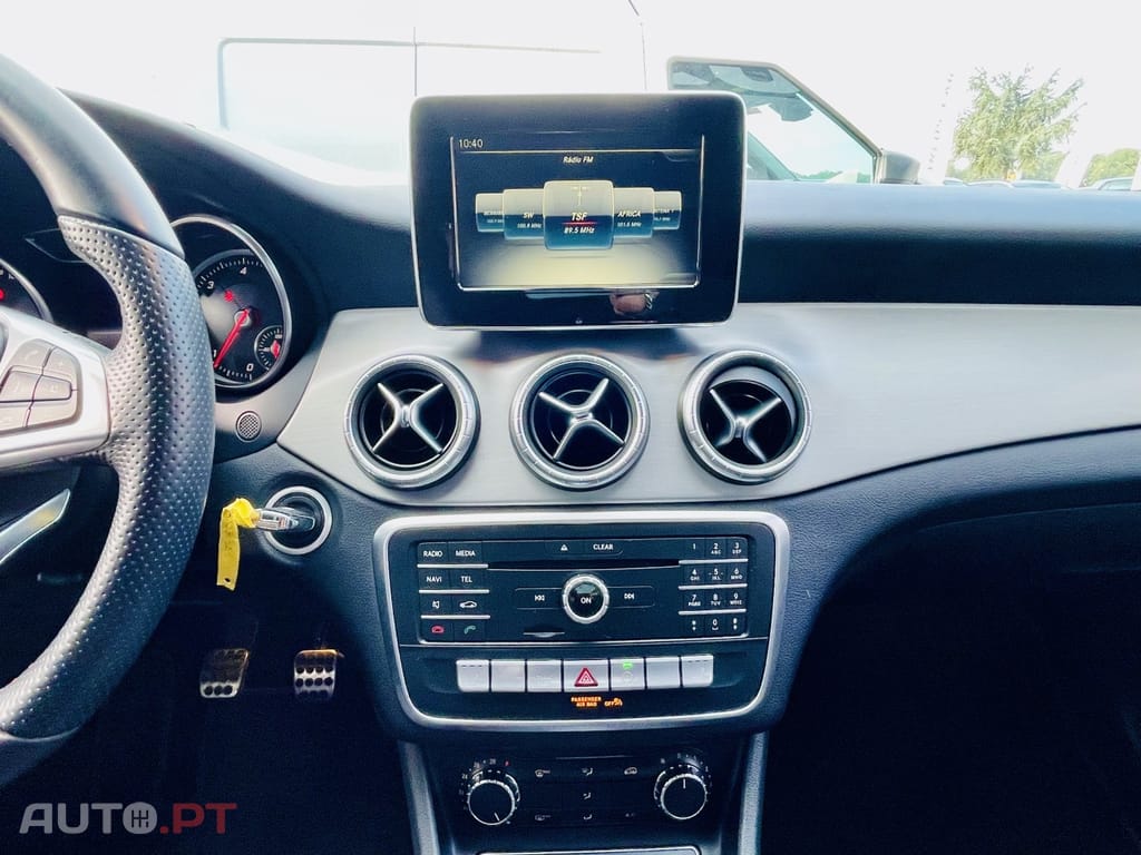 Mercedes-Benz CLA 200 d Shooting Brake AMG Line