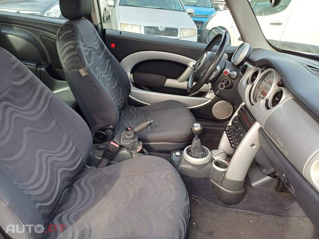 MINI Cooper One 1.4 D Seven