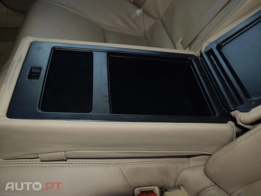 Lexus IS 220