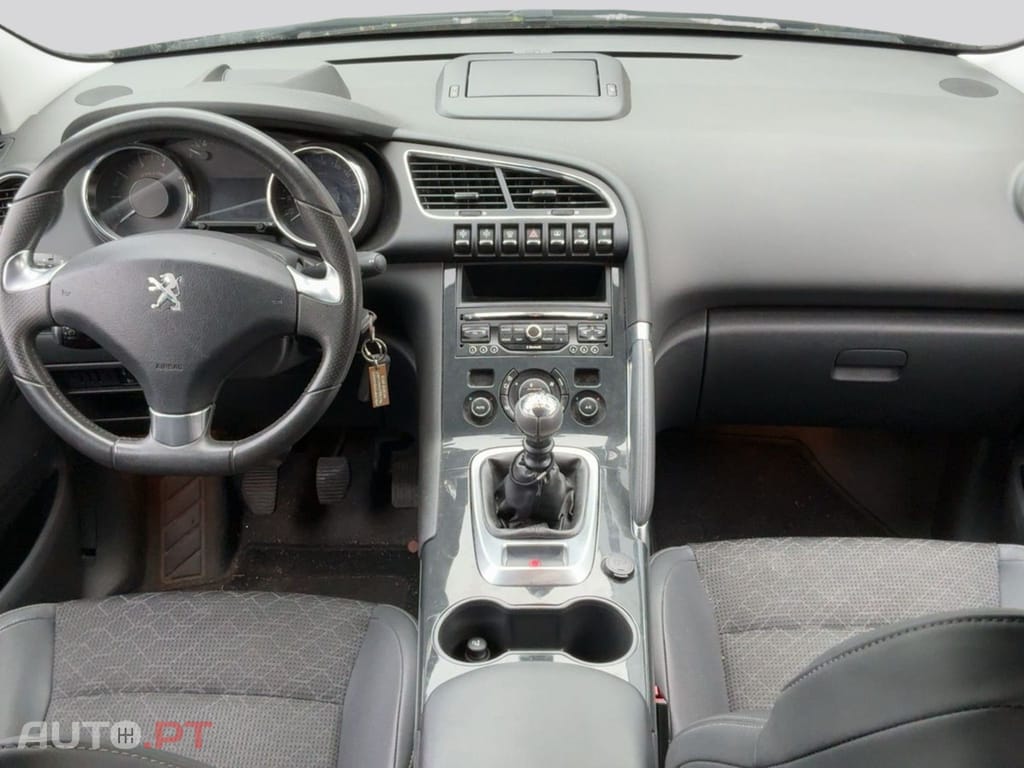 Peugeot 3008 1.2 e-THP Allure