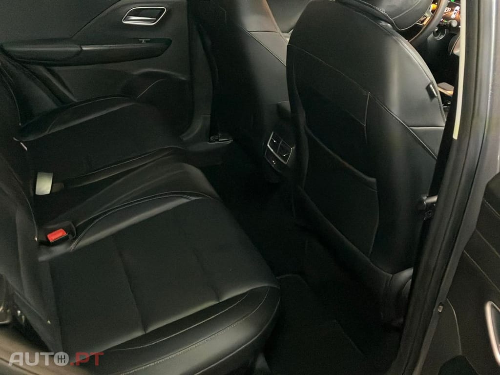 MG ZS 1.5 Hybrid+ Luxury