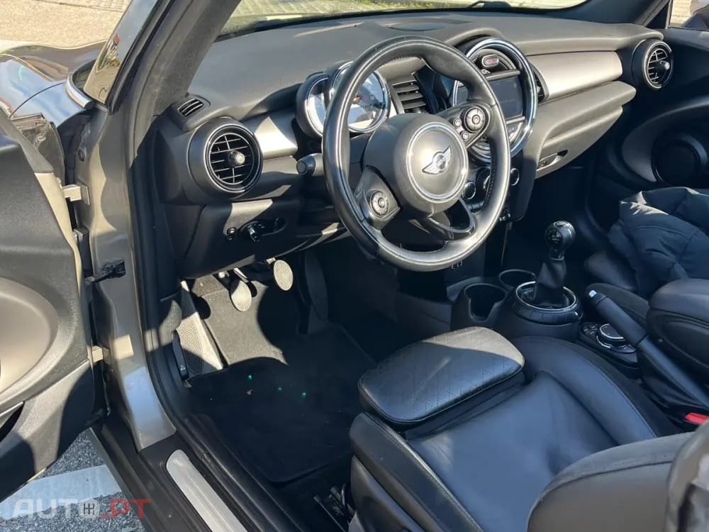 MINI Cabrio Cooper D