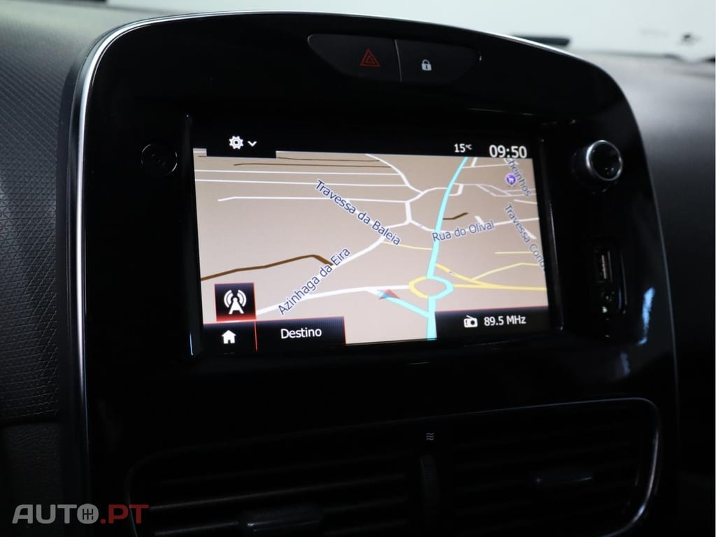 Renault Clio 0.9 TCe  Limited Sport Tourer