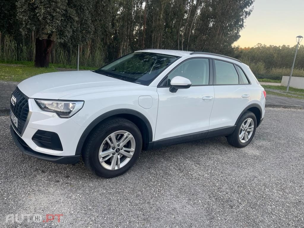 Audi Q3 Audi Q3 45 TFSIe S