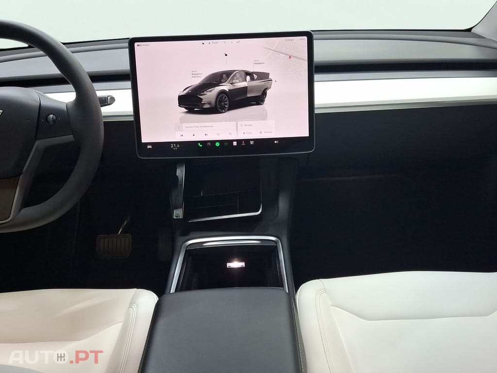 Tesla Model Y Long-Range RWD