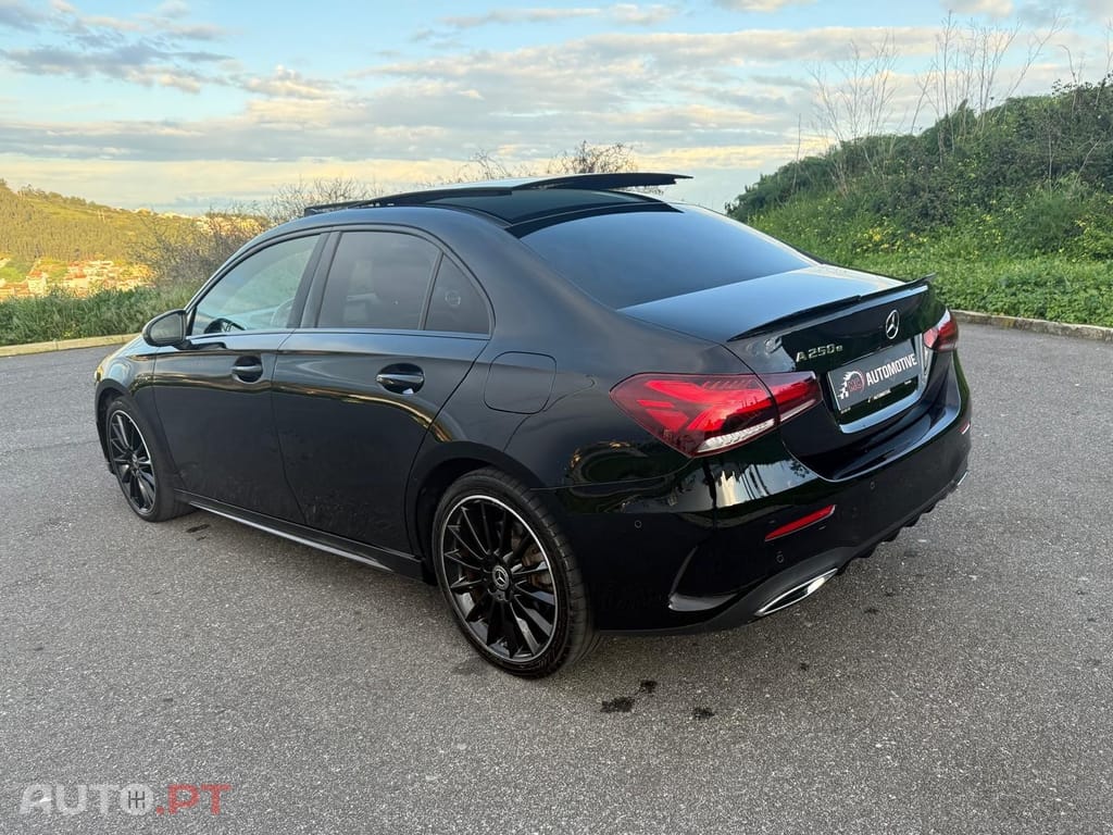 Mercedes-Benz A 250 e AMG Line