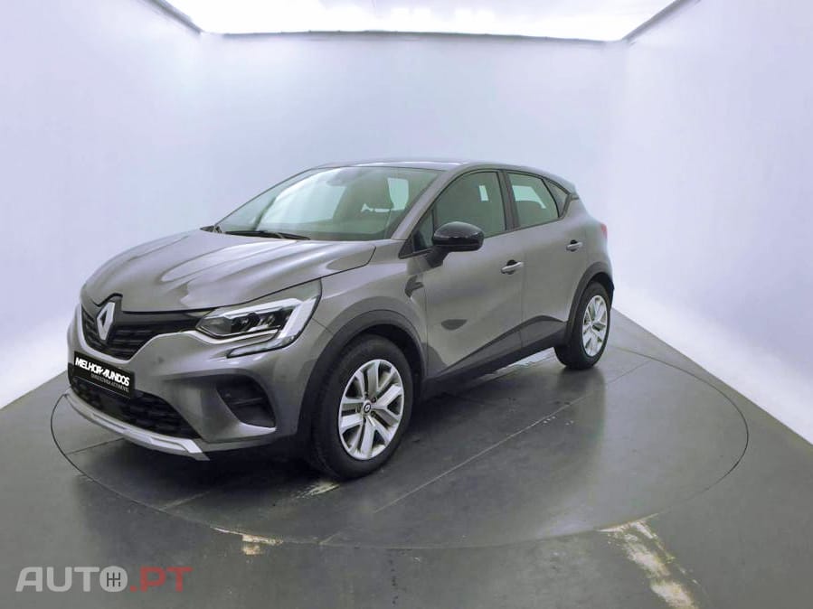 Renault Captur 1.6 E-Tech Business
