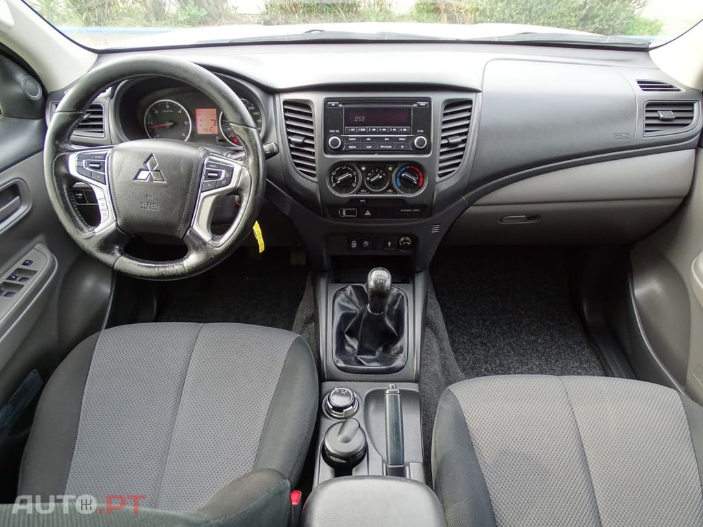 Mitsubishi L200 2.4 DI-D CD 4Kaizen Space Cab 3L 4WD