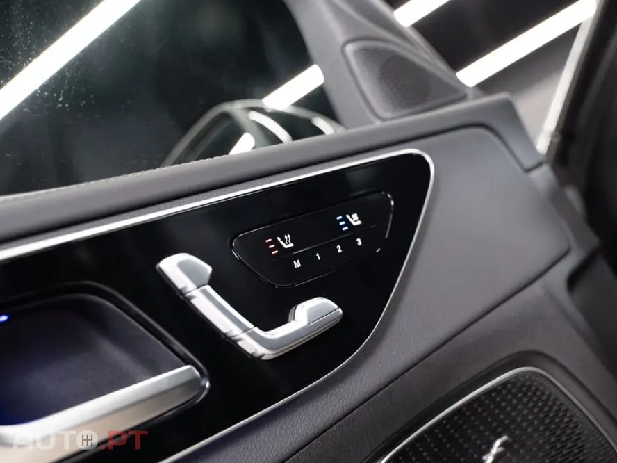 Mercedes-Benz C 300 e T 9G-TRONIC