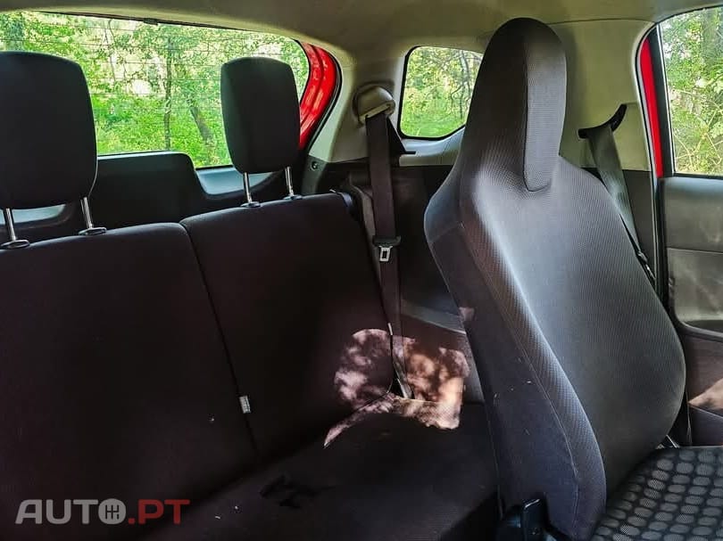 Toyota iQ 1.0 +