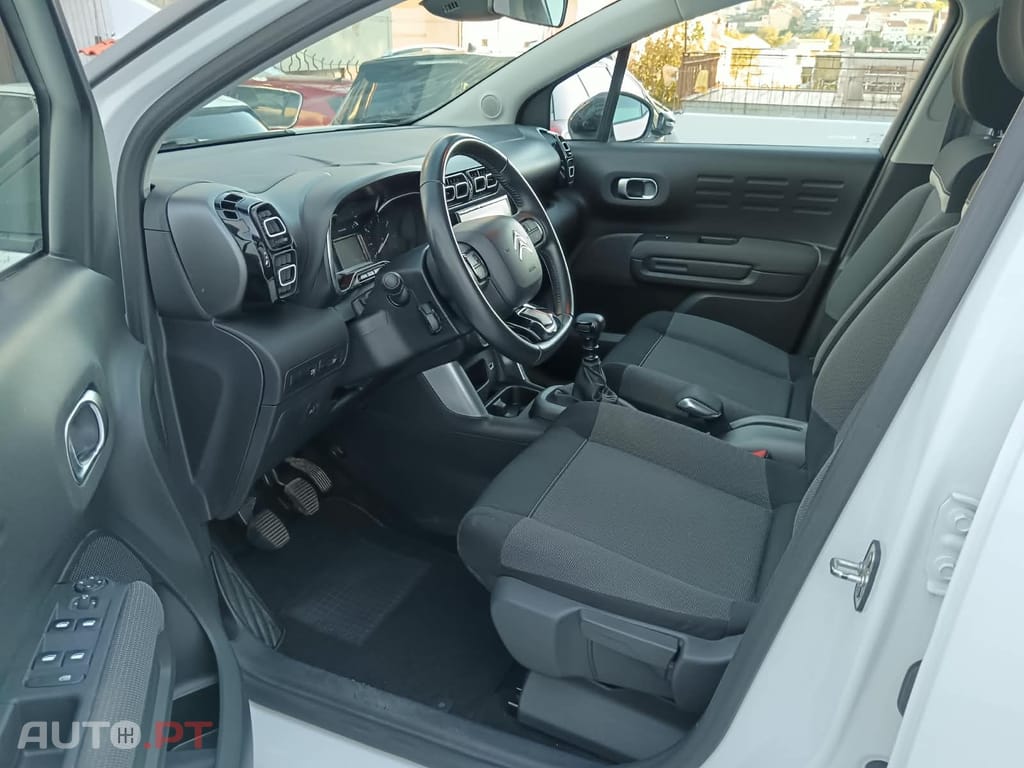 Citroen C3 Aircross 1.2 PURETECH 110 SHINE
