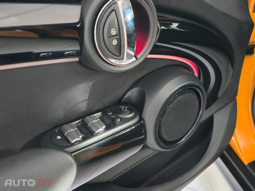 MINI Cooper Cooper SD