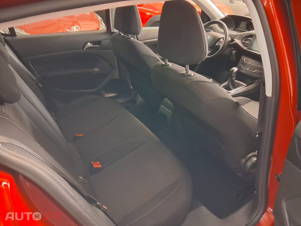 Peugeot 308 1.2 PureTech Style
